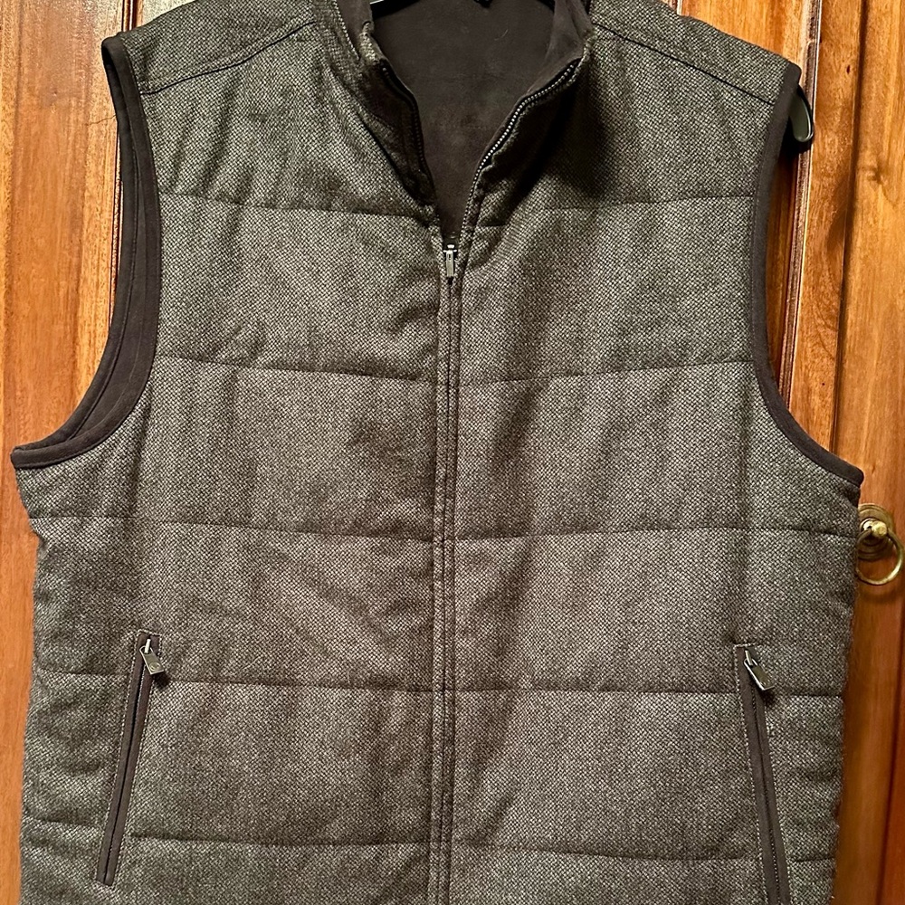 Hart Schaffner Marx Reversible Vest Men’s Med. Gray Wool Blend/Black Faux Suede